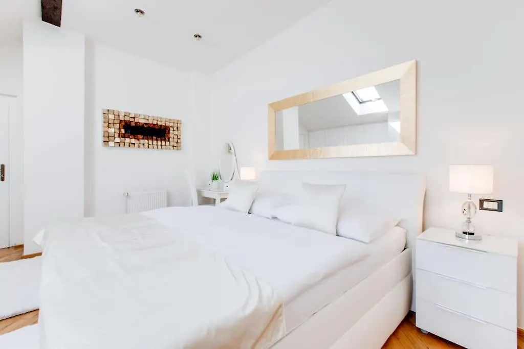 Wenceslas Square Royal Apartments Praga
